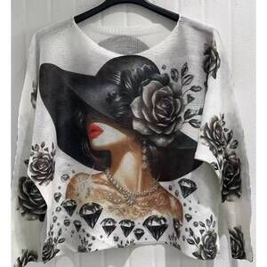 NEW LOOWIE women's round knit printed sweater in white
